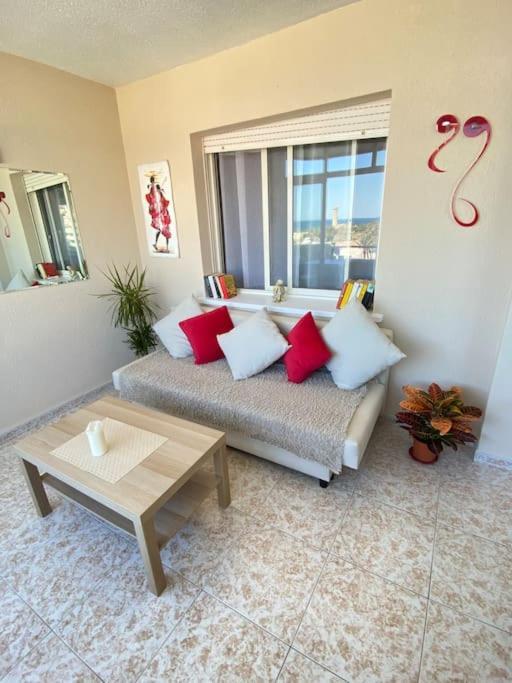 Lovely 1 Bedroom Apartment With Sea Views And Pool Estepona Extérieur photo
