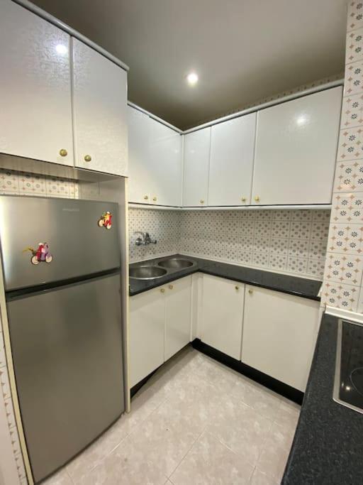 Lovely 1 Bedroom Apartment With Sea Views And Pool Estepona Extérieur photo